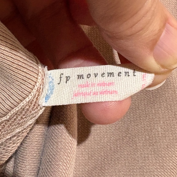 Free People Movement Metti Women Oversized Sweatshirt Sz M Distressed Pullover - Picture 7 of 15